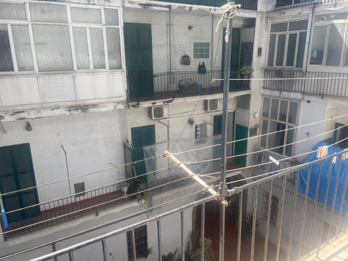 Be Your Home - Grazioso Monolocale Tra Porto E Stazione 奇维塔韦基亚 外观 照片